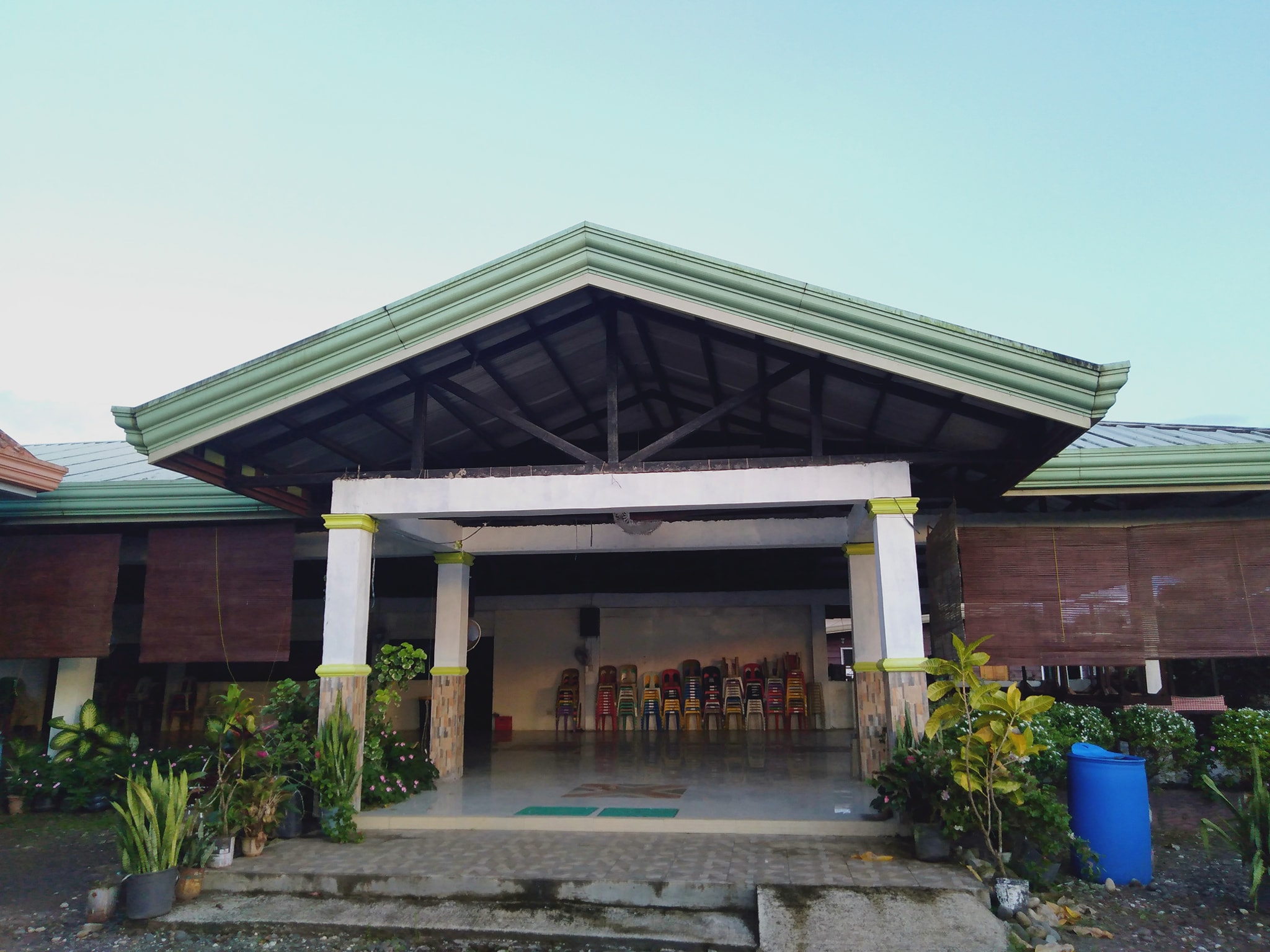 <b class="font-bara"><i class="bi bi-geo-fill h4"></i> NAZI, TRANSIENT HOUSE</b> <br/>NAZI, TRANSIENT HOUSE is located at Prk.1 Sitio Malapso, Barangay Magroyong, San Miguel, Surigao del Sur (National Highway) . The Nazi Transient House is open 24 hours and always ready to serve you, where you can relax and feel better .